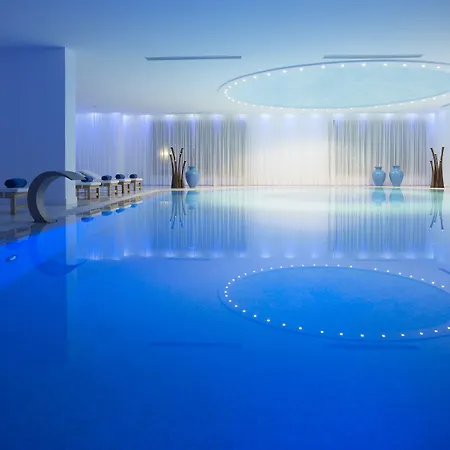 Mitsis Selection Blue Domes Pylion