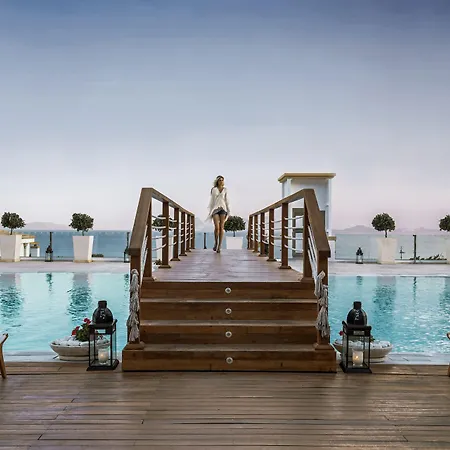 Complex Mitsis Selection Blue Domes