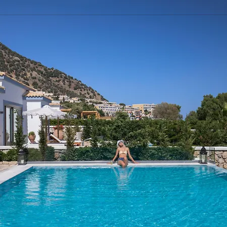 Üdülőközpont Mitsis Selection Blue Domes