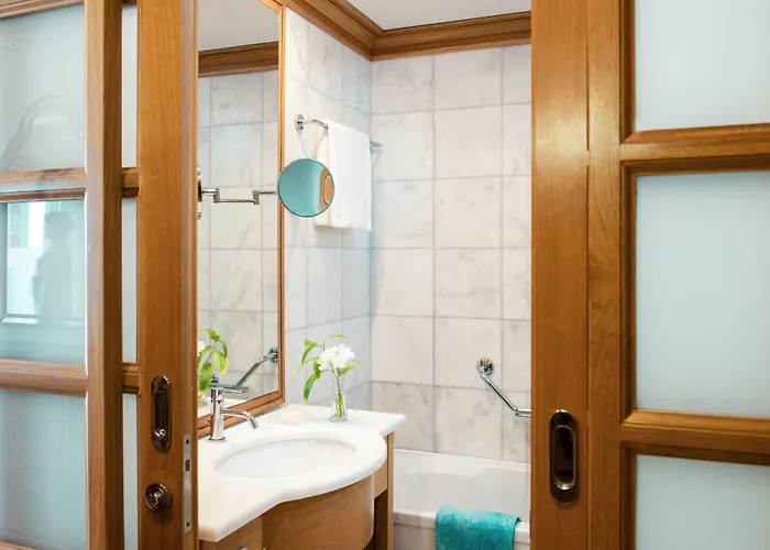 Θέρετρο Mitsis Selection Blue Domes 5*