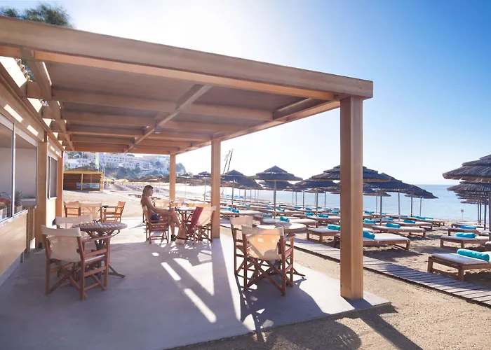 Mitsis Selection Blue Domes Pylion